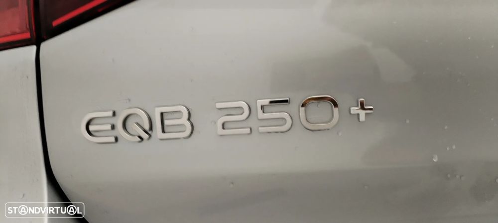 Mercedes-Benz EQB 250+ Edition - 28