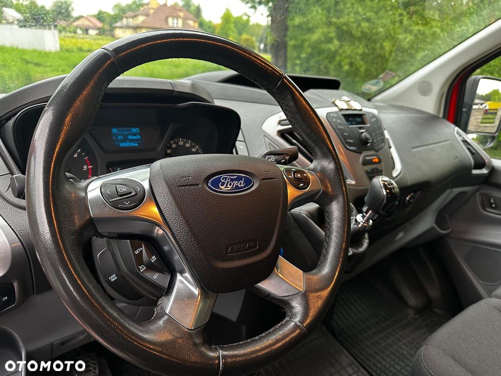 Ford Transit Custom - 11