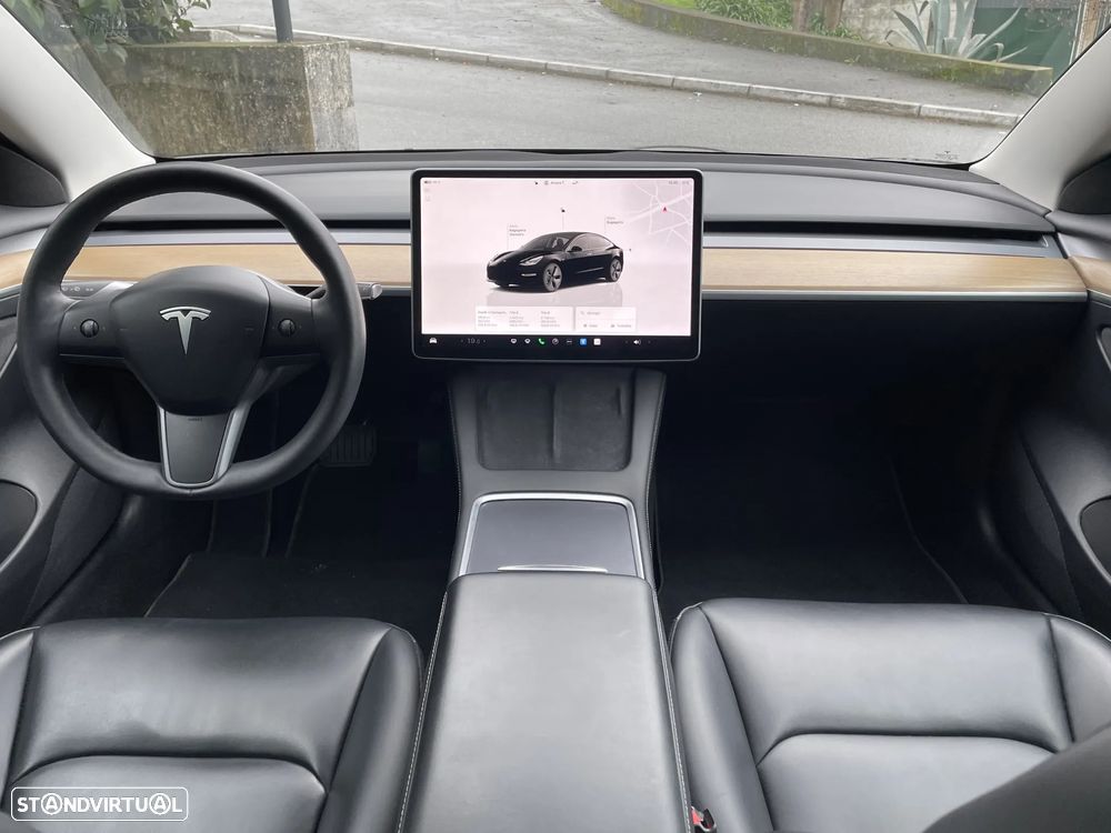 Tesla Model 3 Long Range Tração Traseira - 15