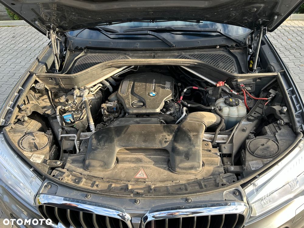 BMW X5 xDrive25d - 8