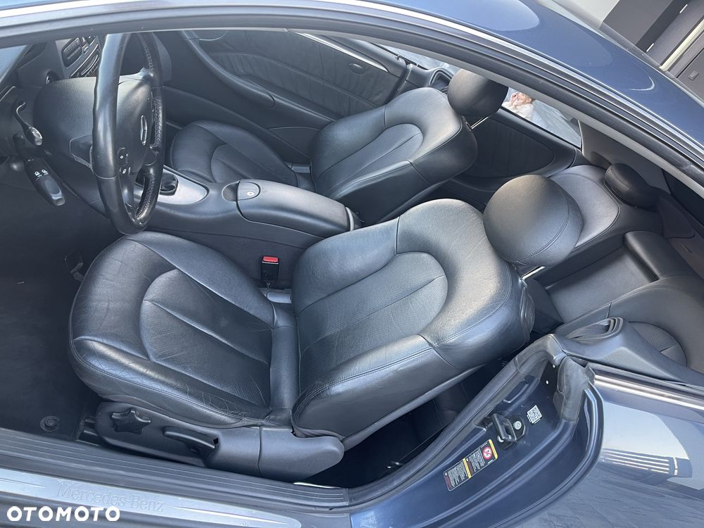 Mercedes-Benz CLK - 6