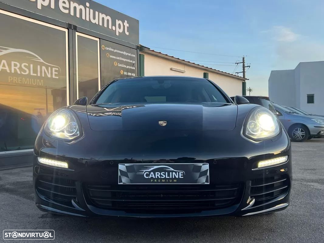 Porsche Panamera - 8