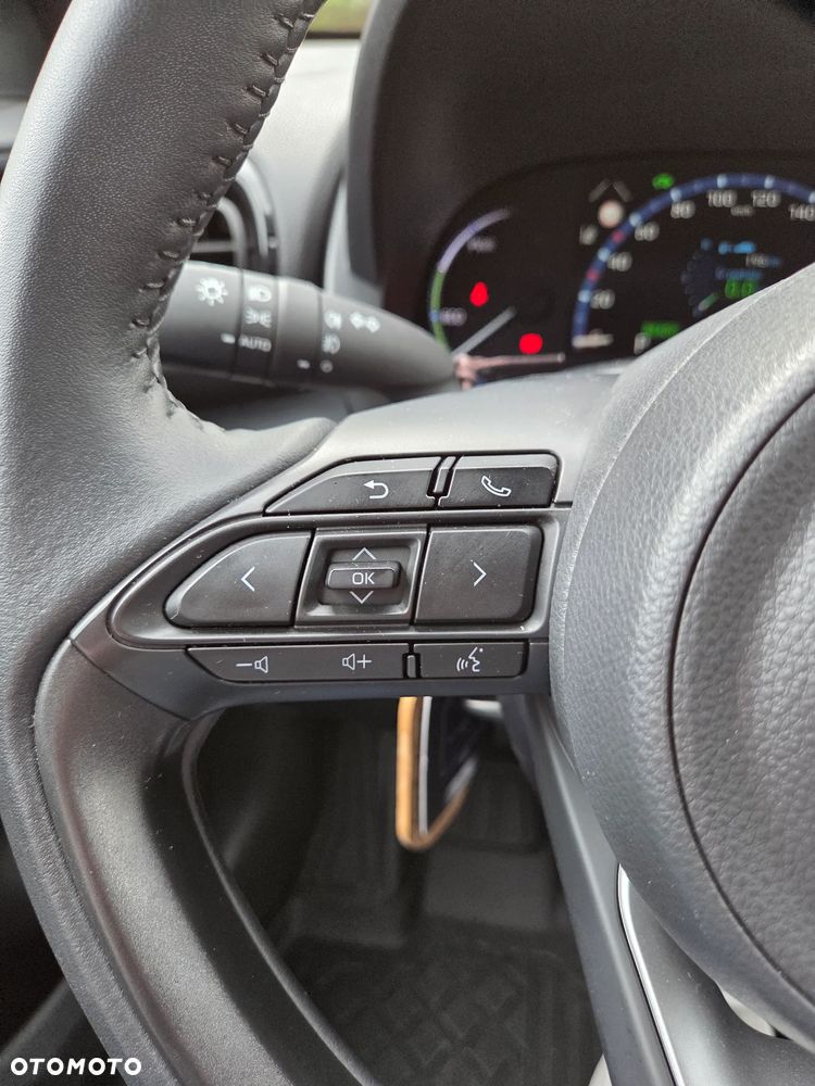 Toyota Yaris Cross Hybrid 1.5 Comfort AWD - 17