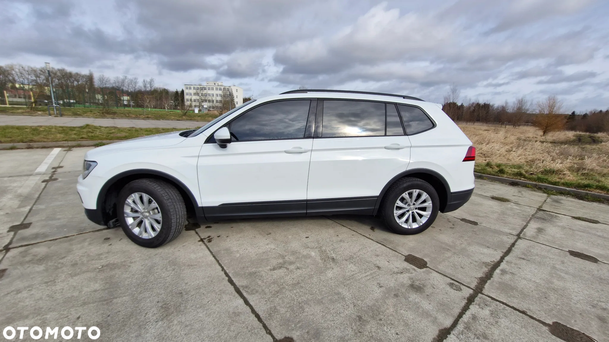 Volkswagen Tiguan Allspace - 4