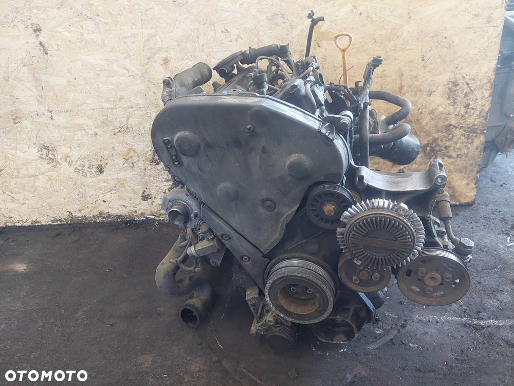 SILNIK + POMPA WTRYSKI TURBO AUDI A4 B5 1.9 TDI AFN 028130115A 028145702R - 4