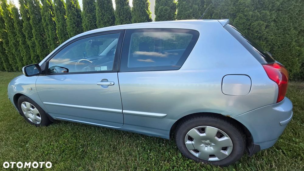 Toyota Corolla - 5