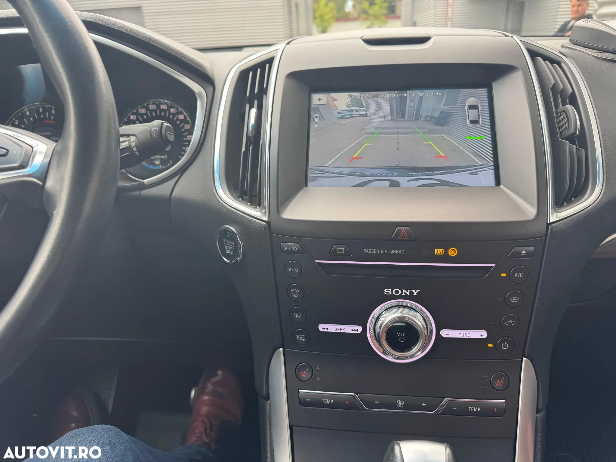 Ford Edge 2.0 TDCi Powershift Titanium - 6