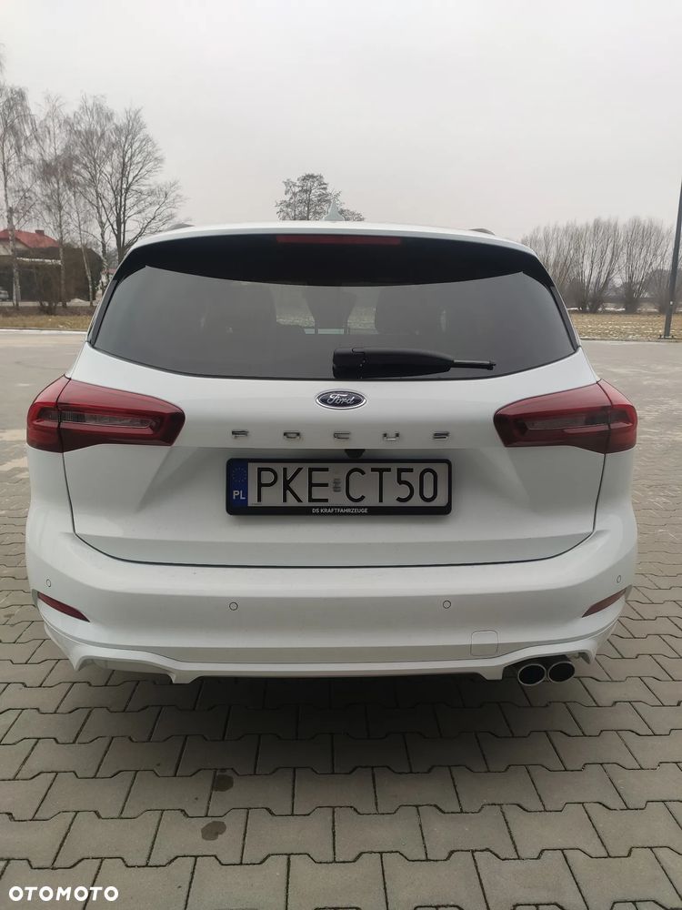 Ford Focus 1.0 EcoBoost Hybrid ST-LINE X - 11