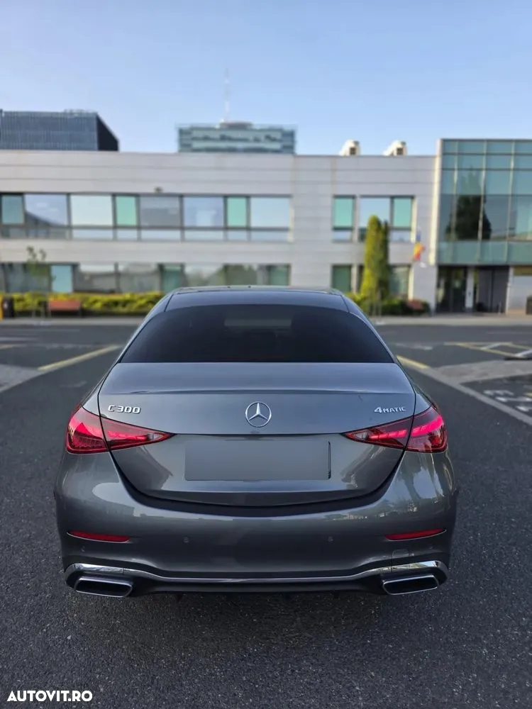 Mercedes-Benz C 300 MHEV 4MATIC - 2