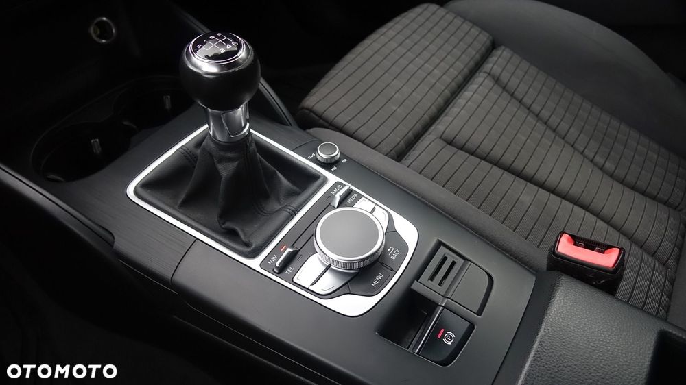 Audi A3 Sportback - 37
