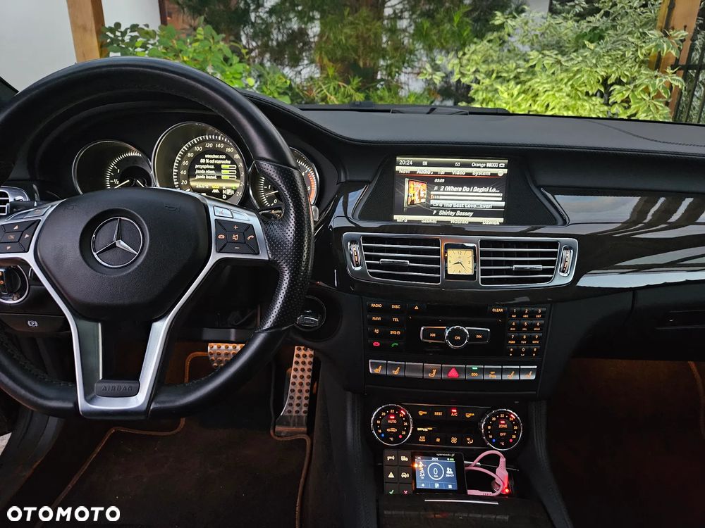 Mercedes-Benz CLS 350 CDI 4Matic 7G-TRONIC - 10