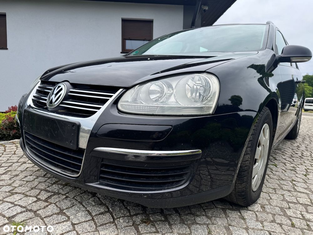 Volkswagen Golf - 3