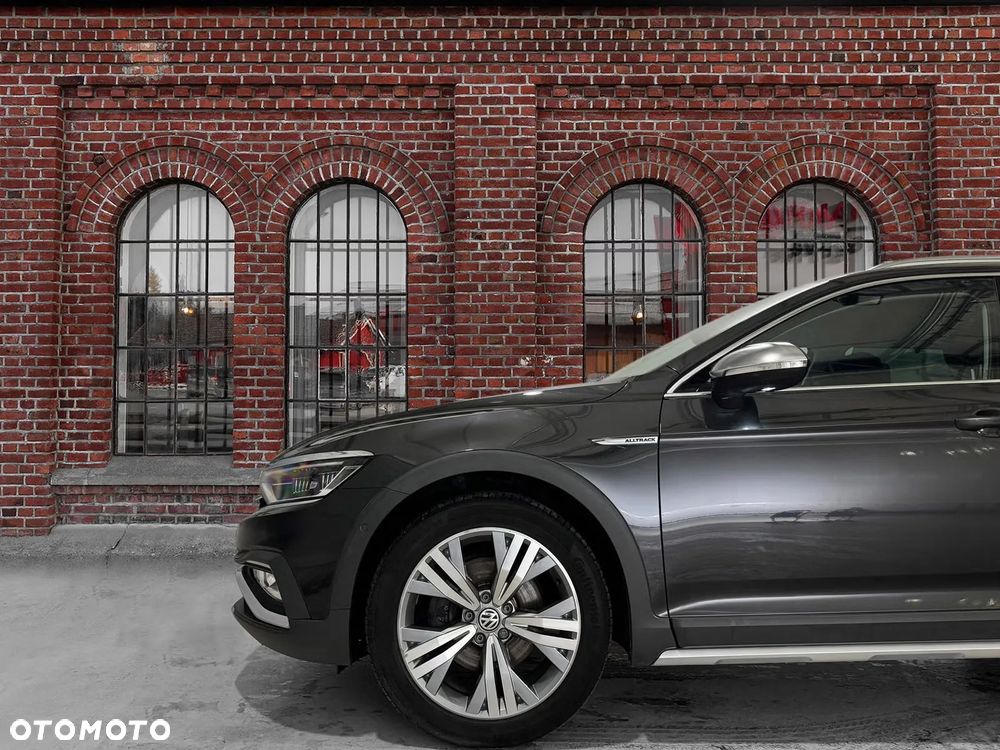 Volkswagen Passat Alltrack 2.0 TDI SCR 4Motion DSG - 10