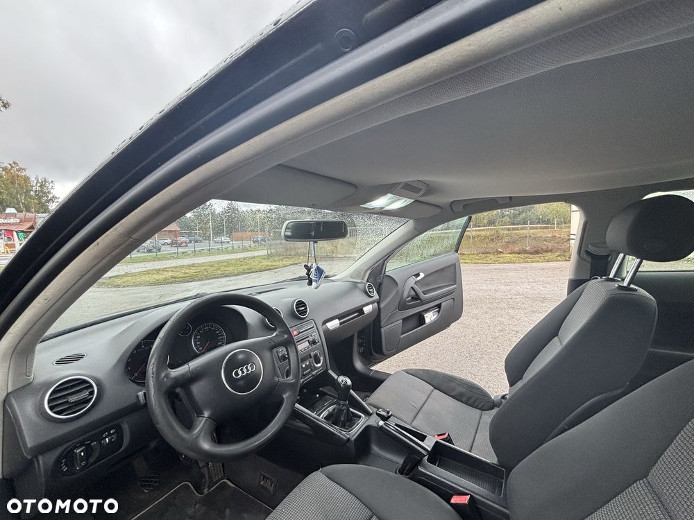 Audi A3 Sportback - 8