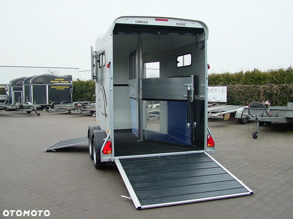 Debon Przyczepa Gold Touring do przewozu koni Aluminiowa Cheval Liberte Debon - 11