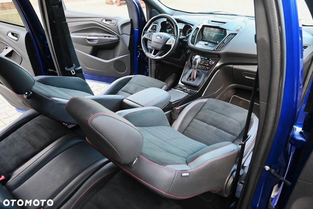 Ford Kuga 1.5 EcoBoost 4x4 ST-Line - 35