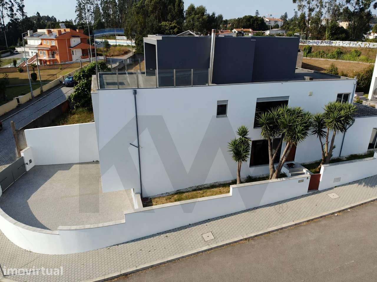 Moradia T5 com 3 suítes, vista mar, jardim, Rooftop , garagem e possib - Grande imagem: 4/60