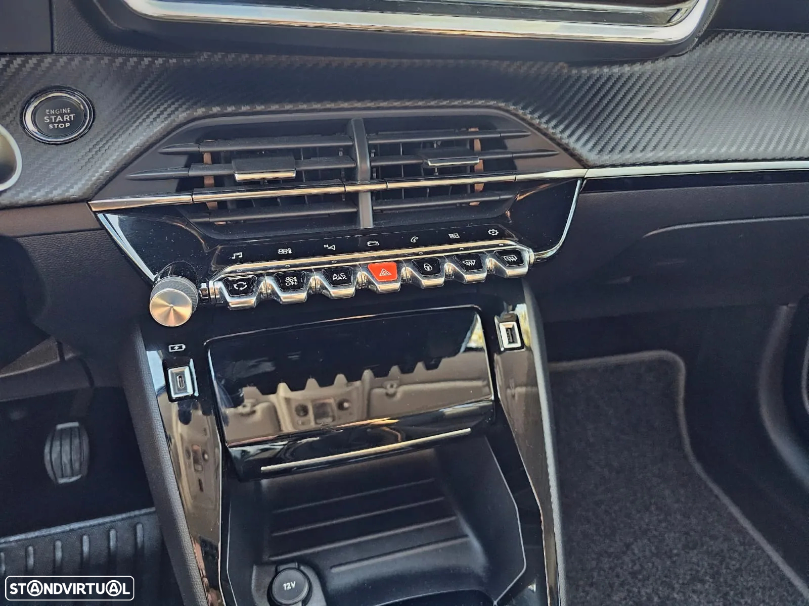 Peugeot 208 1.2 PureTech Allure - 15