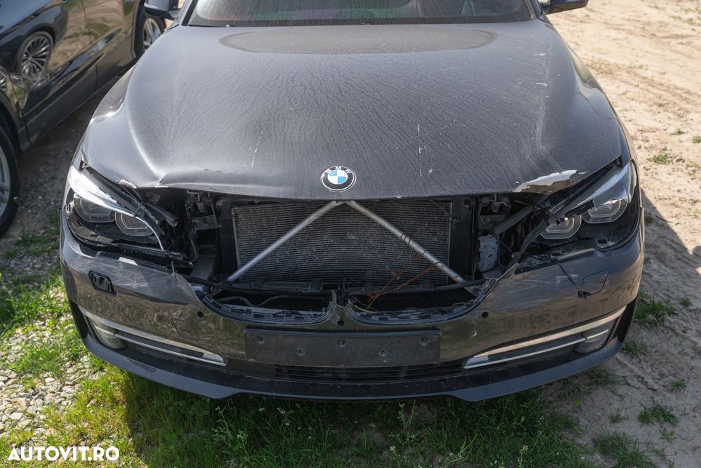 BMW Seria 7 730d xDrive - 32