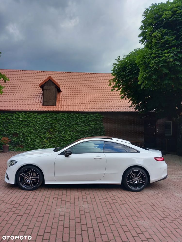 Mercedes-Benz Klasa E 220 d 9G-TRONIC - 3
