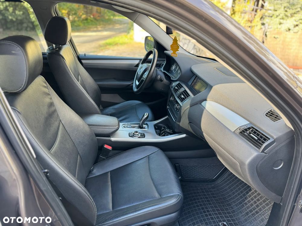 BMW X3 xDrive20d - 14
