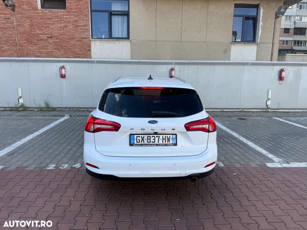 Ford Focus 1.5 EcoBlue Start-Stopp-System Aut. TITANIUM - 9