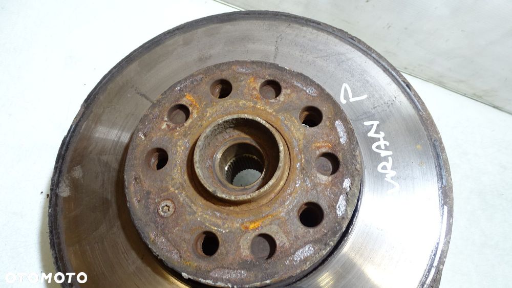 ZWROTNICA PIASTA PRAWY PRZÓD VOLKSWAGEN TOURAN 2.0TDI - 3