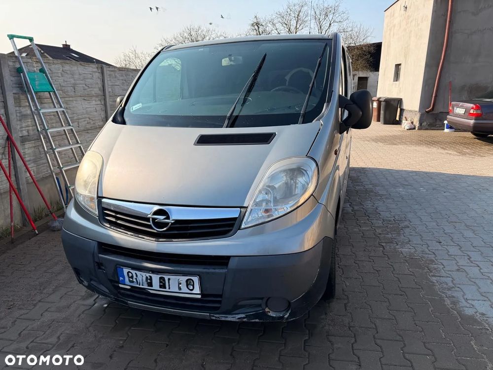 Opel VIVARO - 1