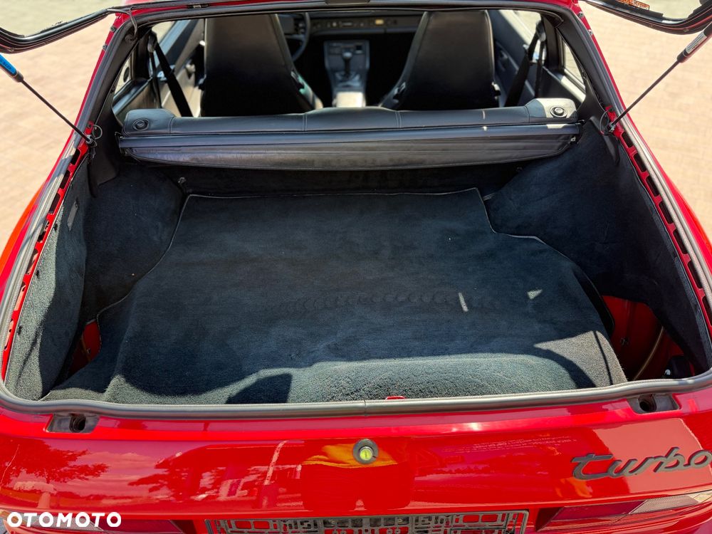 Porsche 944 - 22