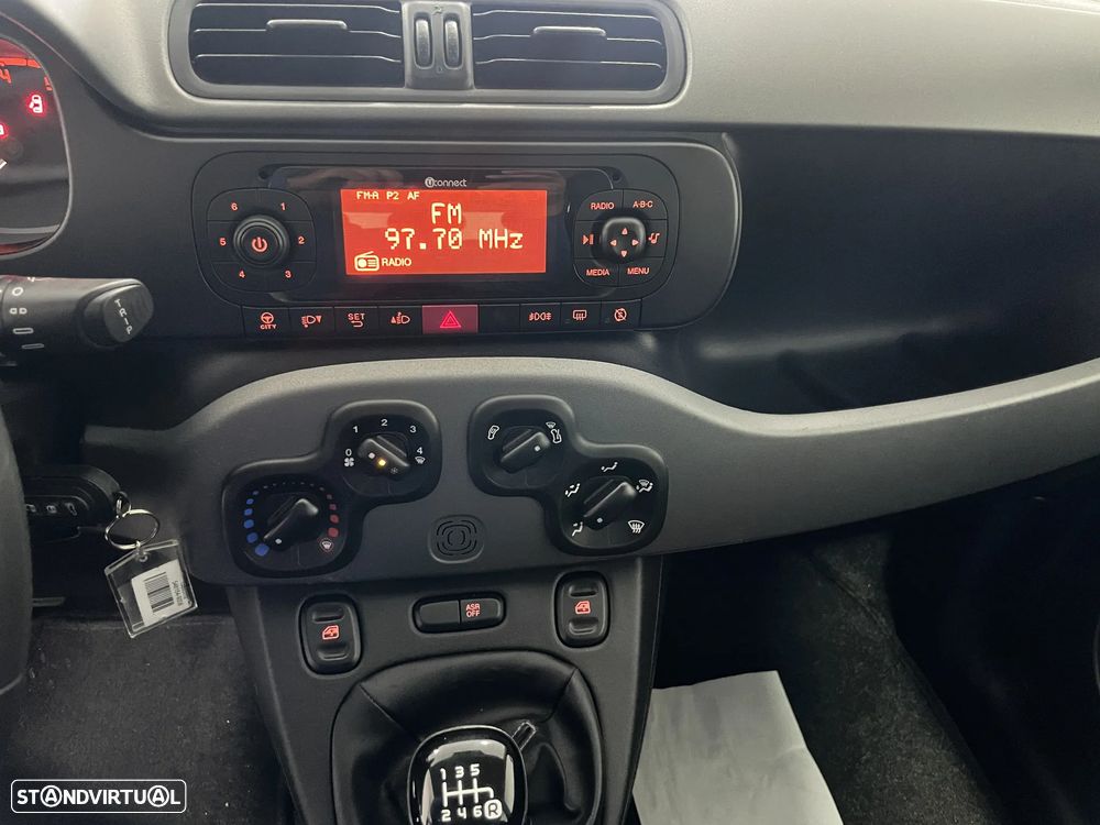 Fiat Panda 1.0 Hybrid City Cross - 10