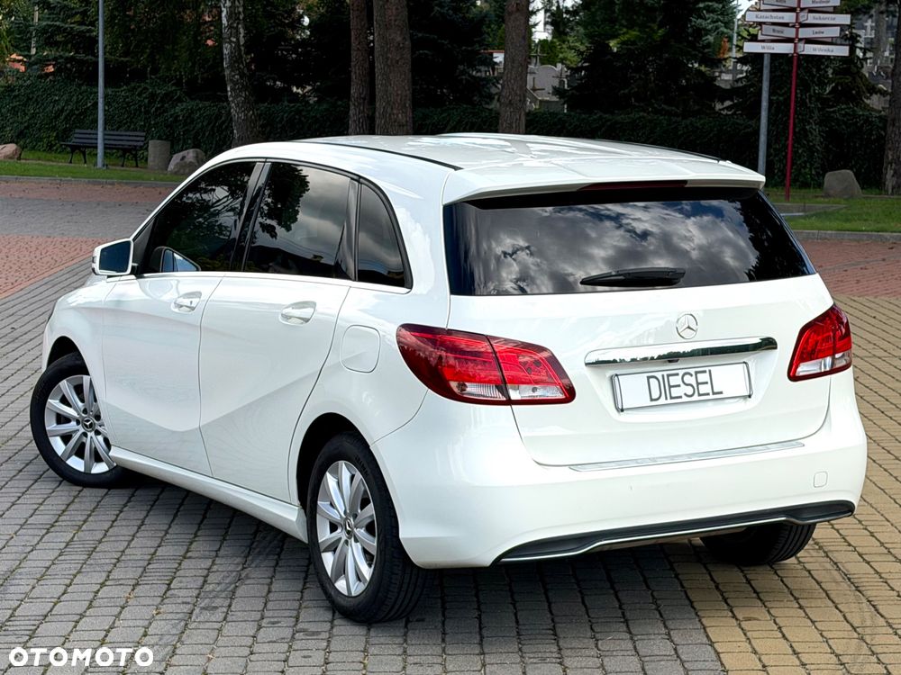 Mercedes-Benz Klasa B 160 d Edition - 15