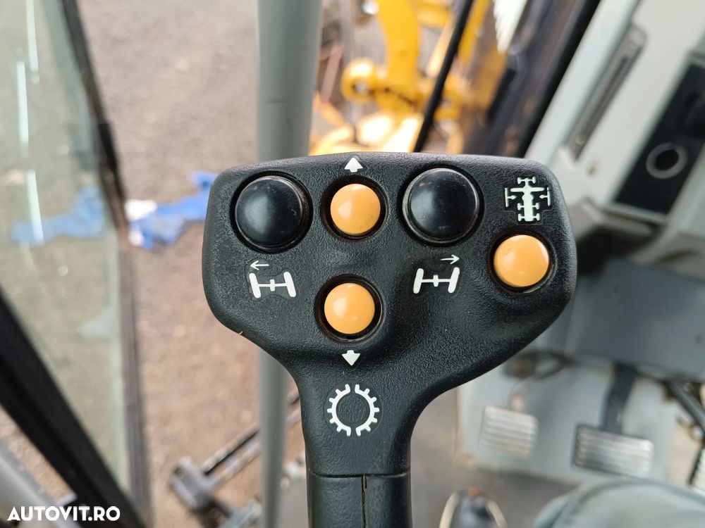 Caterpillar 140M - 12