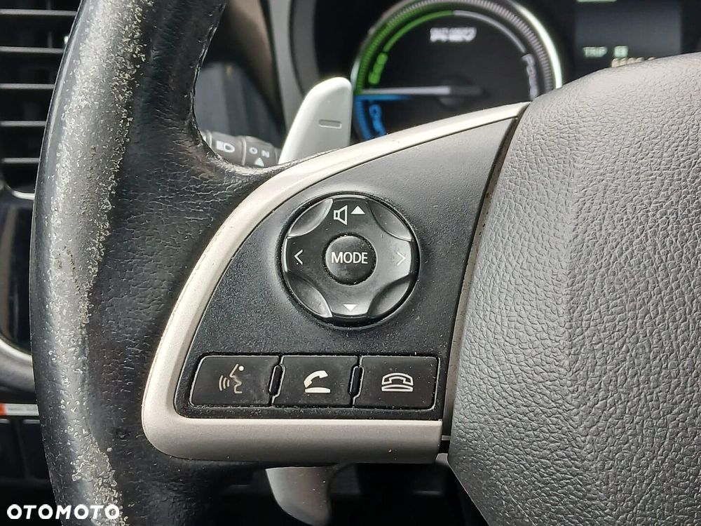 Mitsubishi Outlander - 31