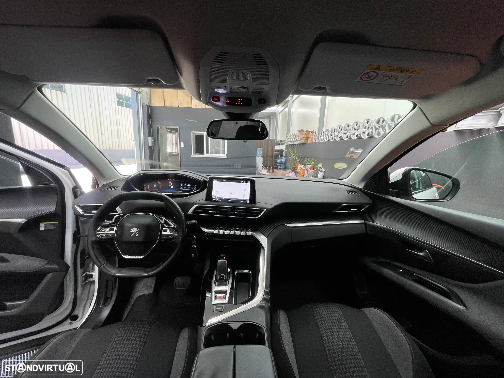 Peugeot 5008 1.6 BlueHDi Style EAT6 - 13