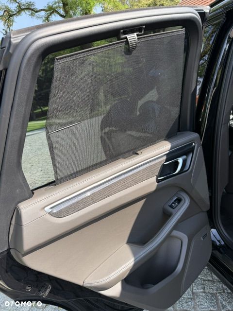 Porsche Macan - 10