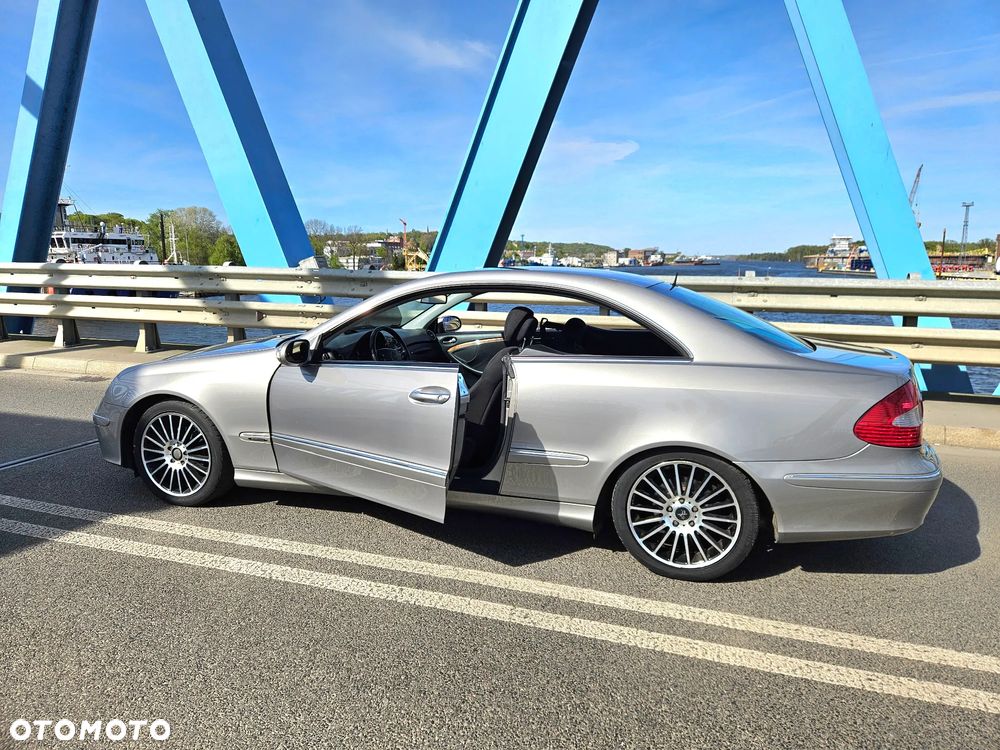 Mercedes-Benz CLK 200 Kompressor Automatik Avantgarde - 2