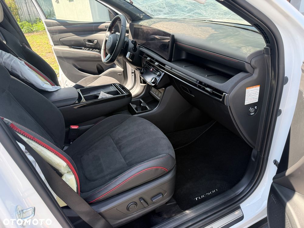 Hyundai Tucson 1.6 T-GDi HEV 2WD N Line - 32