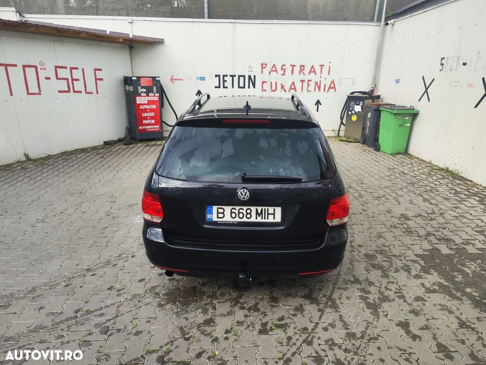 VOLKSWAGEN Golf 2011 — imagine 4