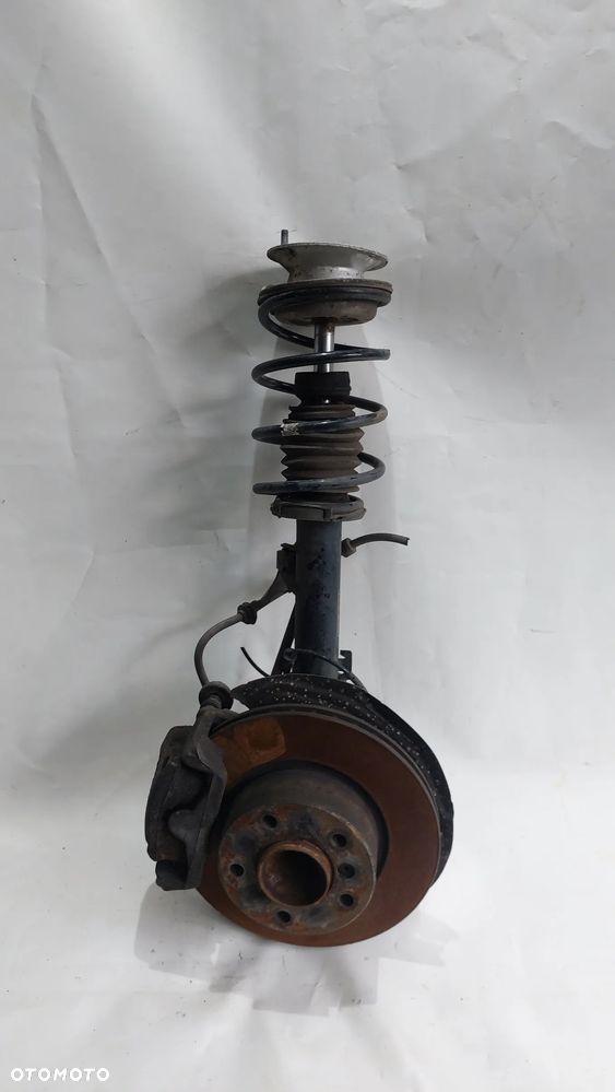 MCPHERSON ZWROTNICA PRAWA PRAWY PRZOD BMW E90 E91 E87 1.8 2.0 N43 BENZYNA 6786018 SLASK WYSYLKA - 2