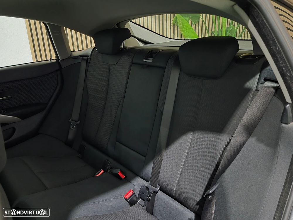 BMW 418 Gran Coupé d Advantage Auto - 41