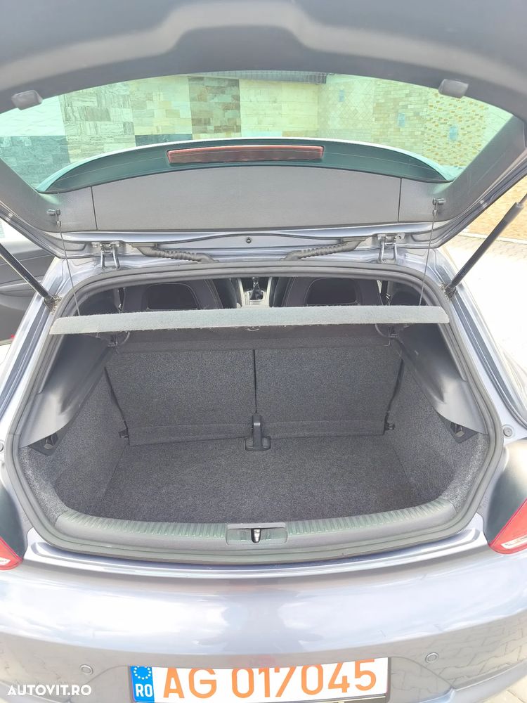 Volkswagen Scirocco 2.0 TSI - 18