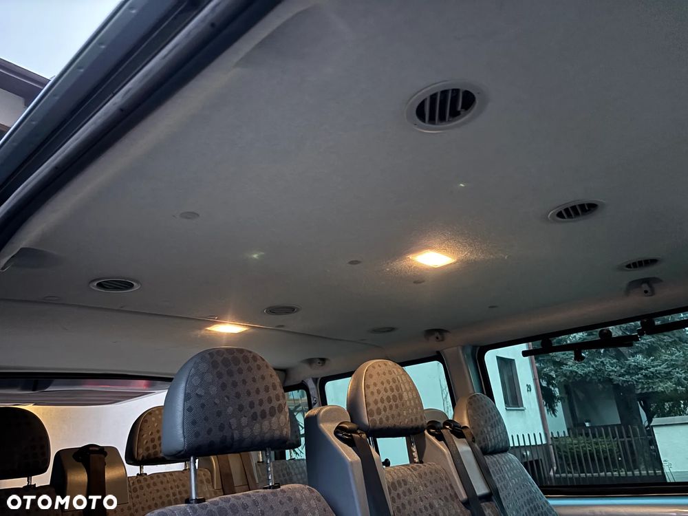 Ford Transit FT Tourneo Limited - 35