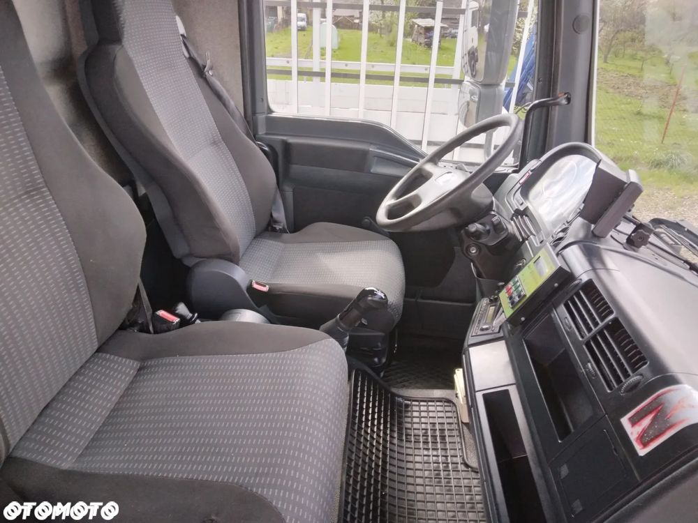 MAN TGM 18.250 4x4 Smieciarka resor - 24