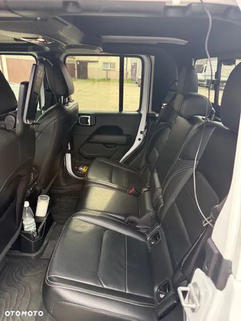 Jeep Gladiator 3.0 V6 MultiJet Overland - 12
