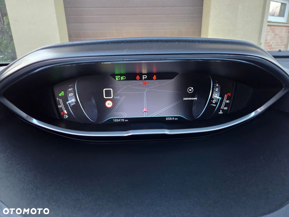 Peugeot 3008 BlueHDi 180 Stop & Start EAT6 GT - 23