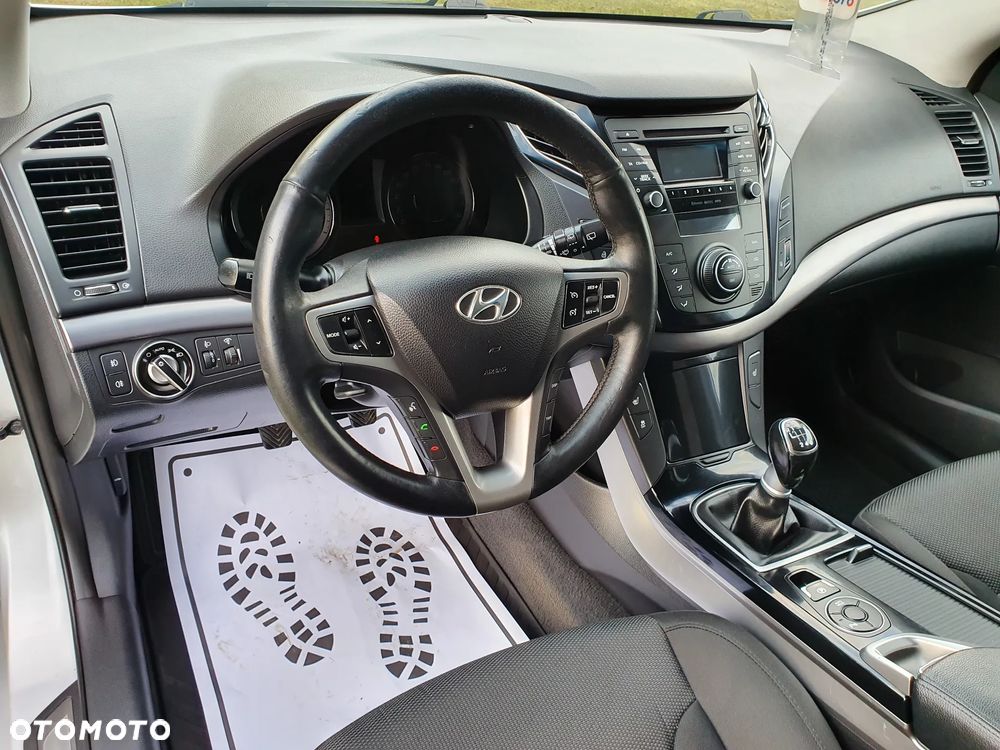 Hyundai i40 2.0 GDI Comfort + - 14