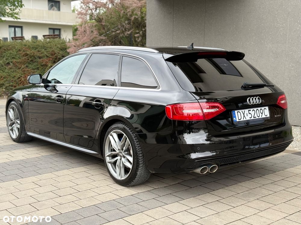 Audi A4 Avant - 6