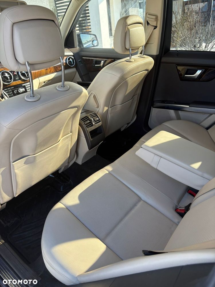 Mercedes-Benz GLK 350 4Matic (BlueEFFICIENCY) 7G-TRONIC - 3