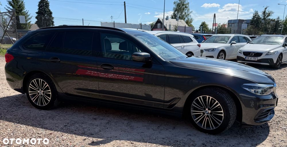 BMW Seria 5 520d M Sport Edition - 25