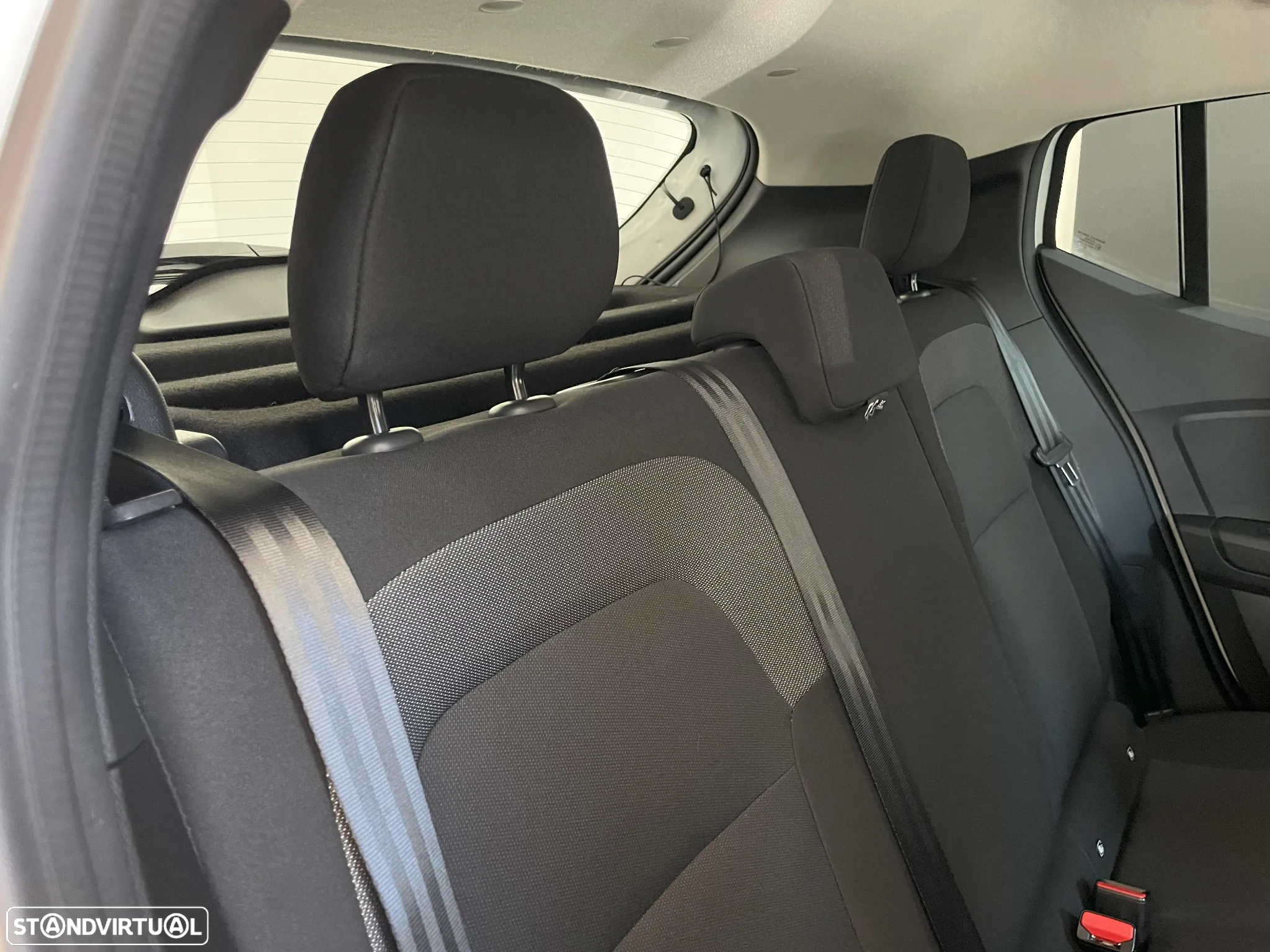 Dacia Sandero - 11